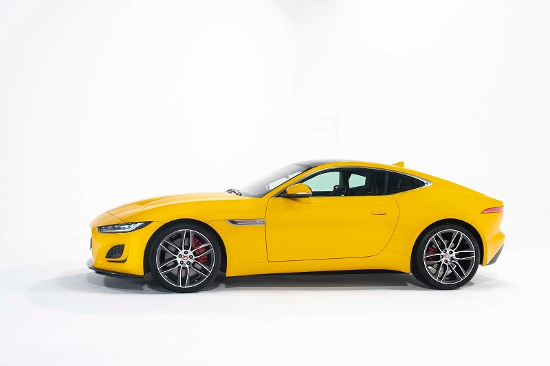 Jaguar F-Type P380 4