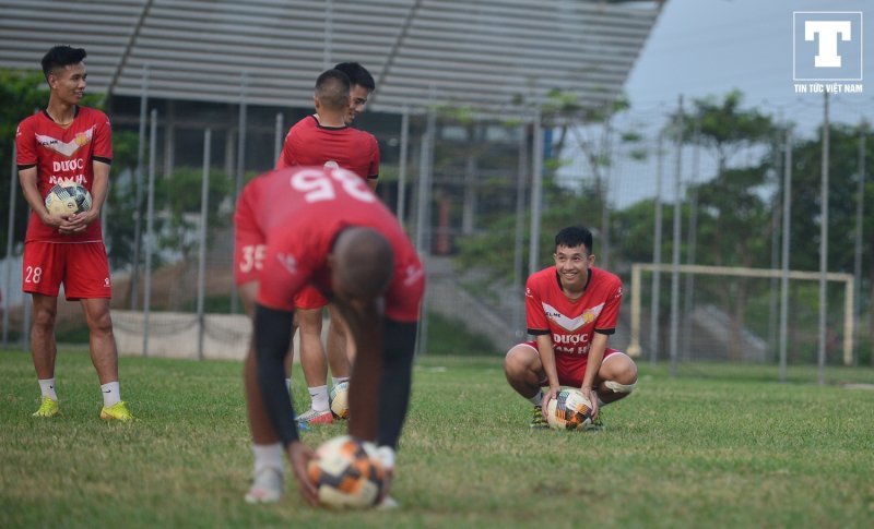 Tiền vệ Hạ Long đã hoàn toàn bình phục chấn thương để sẵn sàng cho trận đấu với HAGL.