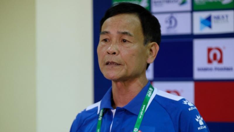 0721-che-san-thien-truong-xau-hlv-hagl-bi-mang-xoi-xa-2-2207 (1)
