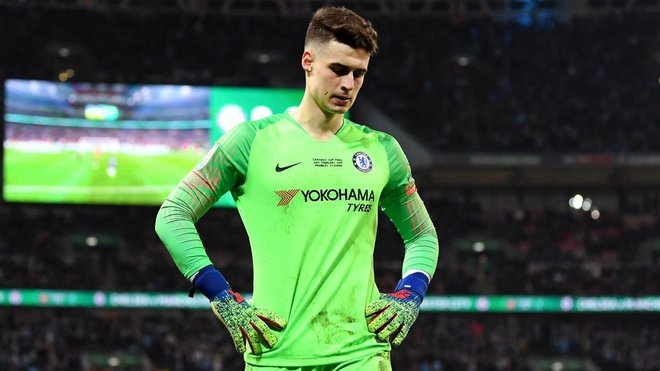 Thủ môn Chelsea thất vọng.
