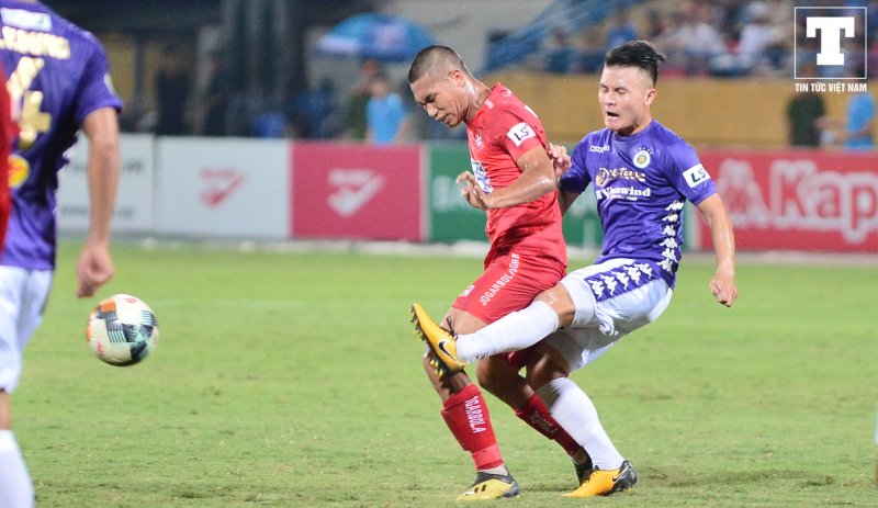 Tình huống này, Quang Hải đã khiến Văn Hạnh phạm lỗi thô bạo.