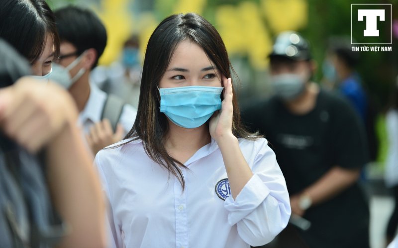 Bên cạnh những thí sinh tự tin về bài làm của mình, cũng không ít người tỏ ra khá bối rối vì học 