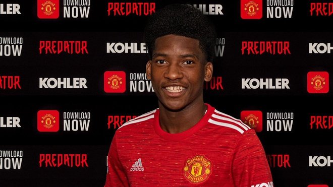 MU chiêu mộ thành công Willy Kambwala từ Sochaux.