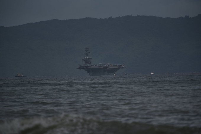 USS Theodore Roosevelt (CVN-71) đã cập cảng ở Đà Nẵng. Ảnh: Tùng Đinh