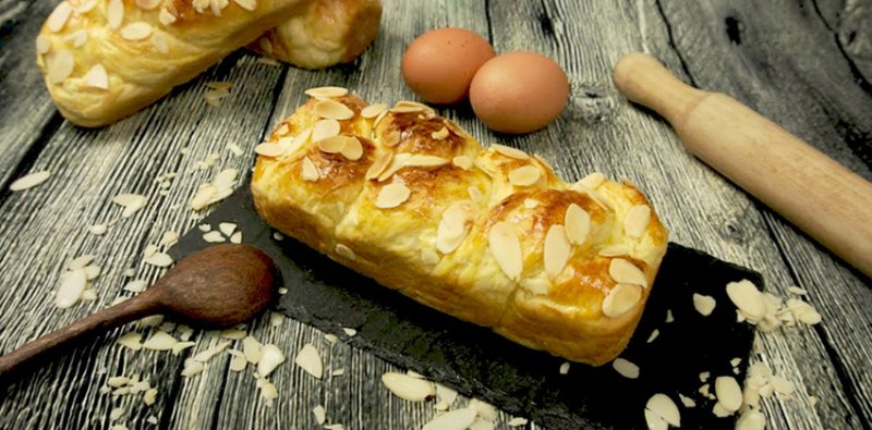 Cách làm bánh mì hoa cúc Brioche: Thành phẩm