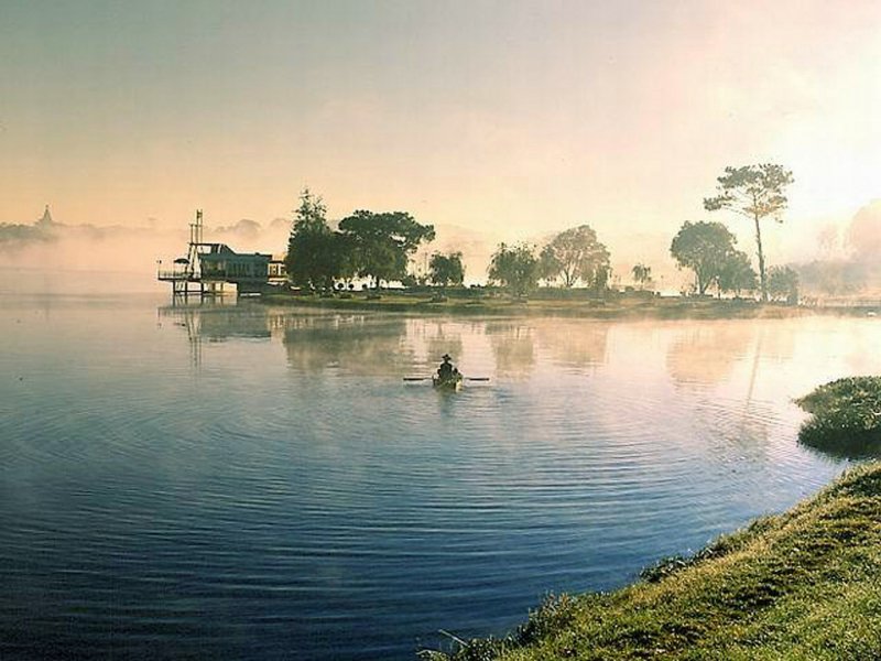 Cẩm nang du lịch Đà Lạt: Hồ Than Thở