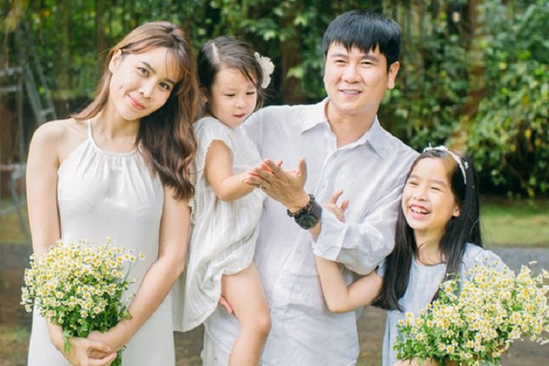Chuyện tình thầy – trò ngọt ngào của Hồ Hoài Anh và Lưu Hương Giang