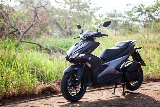 yamaha-nvx-bi-cong-giam-xoc-dantri6-1490120098567