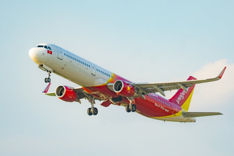 Săn vé siêu tiết kiệm chỉ từ 18.000 đồng và trở lại bầu trời cùng Vietjet