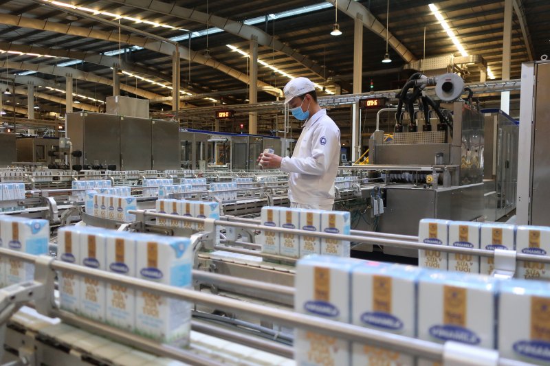 Trong bối cảnh giãn cách xã hội và các hoạt động giao thương quốc tế bị ngắt quãng vì Covid-19, Vinamilk vẫn ghi nhận nhiều thông tin tích cực về hoạt động xuất khẩu