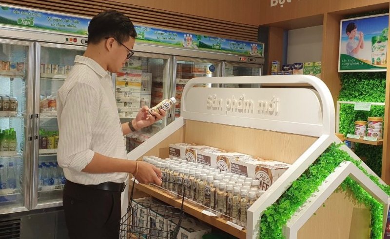 Vinamilk vẫn đặt mục tiêu tăng trưởng dương thông qua giới thiệu các sản phẩm chất lượng đến người tiêu dùng, mở rộng hệ thống phân phối và duy trì dịch vụ tốt.
