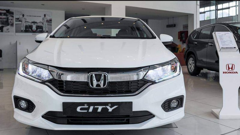 Giá lăn bánh Honda City còn bao nhiêu khi giảm 50% lệ phí trước bạ?