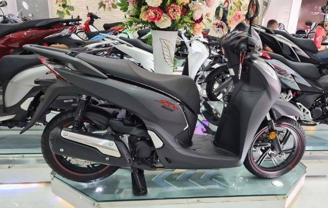 Bảng giá xe Honda SH cuối tháng 7/2020