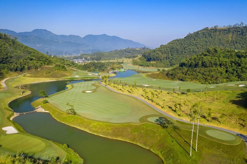 Geleximco Hilltop Valley Golf Club được đánh giá là địa điểm thuận lợi để tổ chức các giải đấu golf lớn trong và ngoài nước.