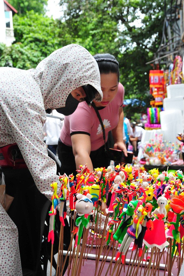  Những hình rối tò he cũng được rất nhiều khách hàng lựa chọn.