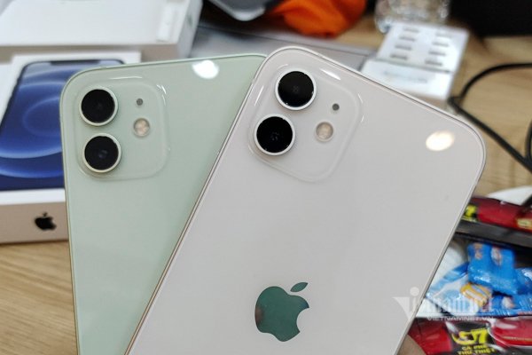 Có nên mua iPhone 12?