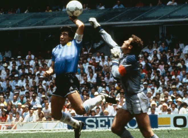 Bảy năm sau, Maradona 
