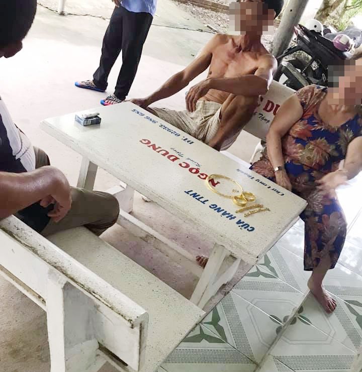 T.V trả lại vàng cho mẹ chồng để được về nhà mẹ đẻ dưỡng thai...
