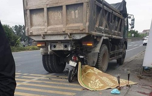 Hiện trường vụ tai nạn khiến 3 người thương vong