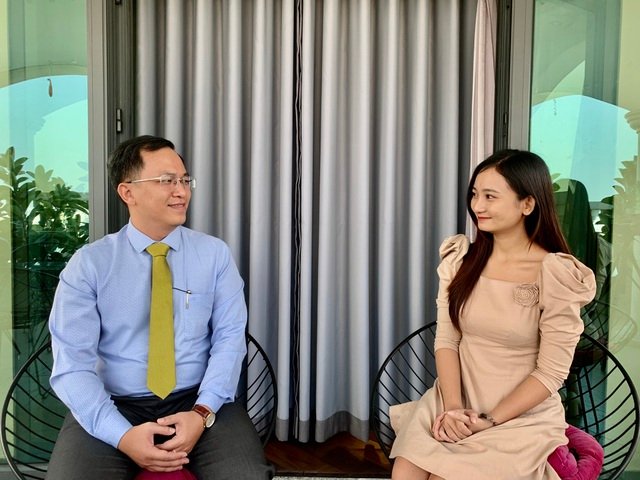  Luật sư Nguyễn Đức Hoàng trao đổi cùng PV Dân Trí.