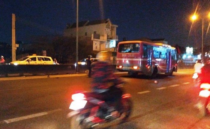 Hiện trường vụ tai nạn làm hai phụ nữ tử vong trên QL1 ở Bình Thuận.