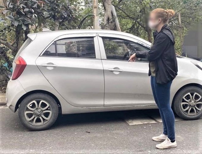 Trước đó một số cơ quan báo chí phản ánh tình trạng nhiều phụ nữ bị sàm sỡ ở khu vực hồ Tây.