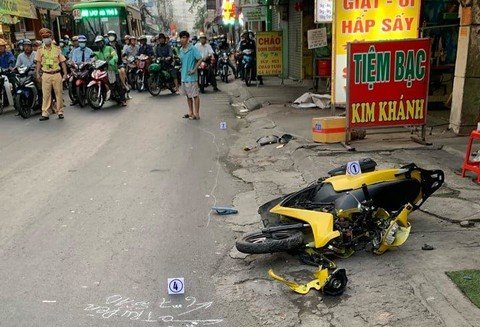 Hiện trường vụ tai nạn khiến 1 người tử vong.