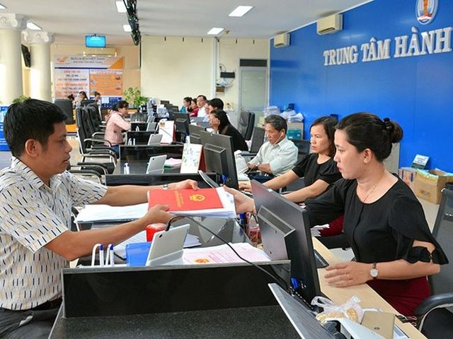 Không để gián đoạn việc thực hiện các thủ tục hành chính cho người dân, doanh nghiệp