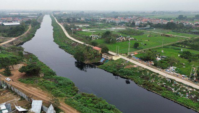 Hà Nội cấp bách xử lý vấn đề ô nhiễm môi trường sông Nhuệ