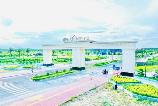 Đại diện pháp luật chủ đầu tư dự án xây dựng Mega City 2 sẽ bị tạm hoãn xuất cảnh