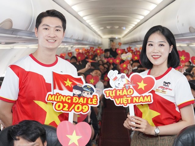 Sân bay nhộn nhịp trước thềm Quốc khánh, Vietjet sẵn sàng mọi nguồn lực cho cao điểm
