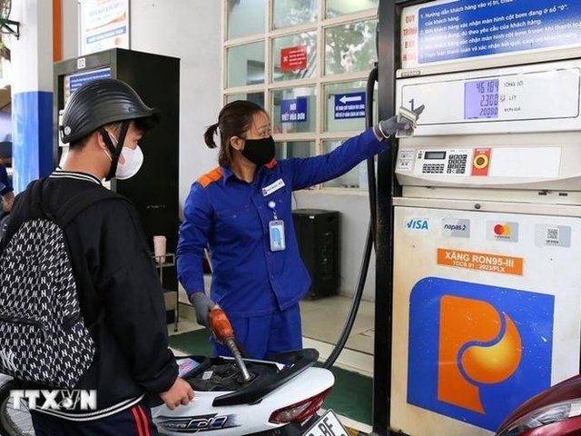 Thủ tướng yêu cầu trình Nghị định mới về kinh doanh xăng dầu trước ngày 10/11